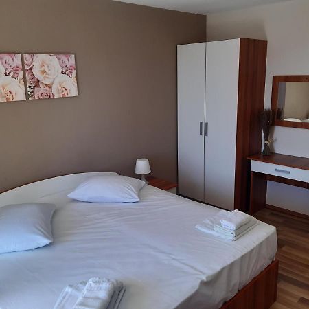 Villa Ravlic Podgora Eksteriør bilde